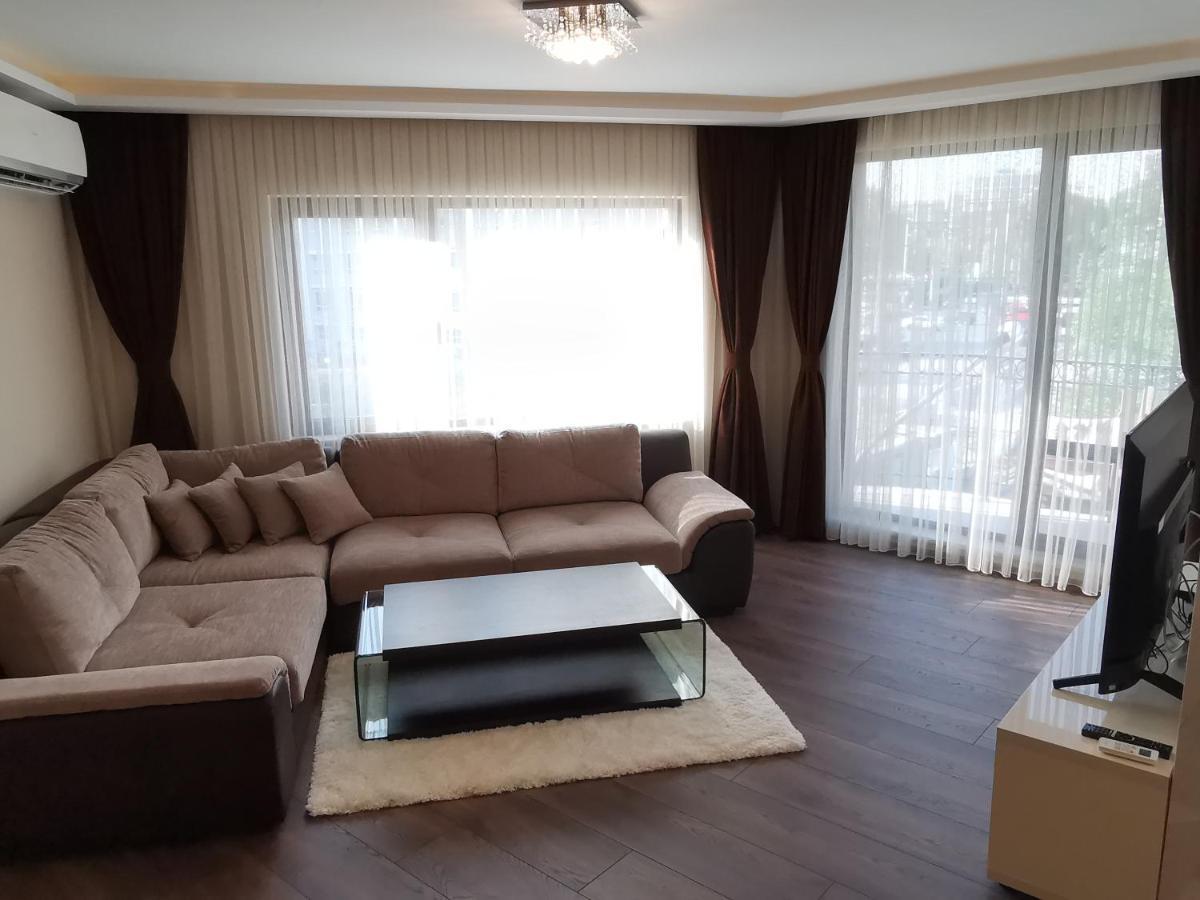 City Center Lux Apartment Βάρνα Εξωτερικό φωτογραφία