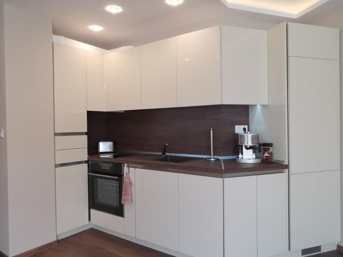 City Center Lux Apartment Βάρνα Εξωτερικό φωτογραφία